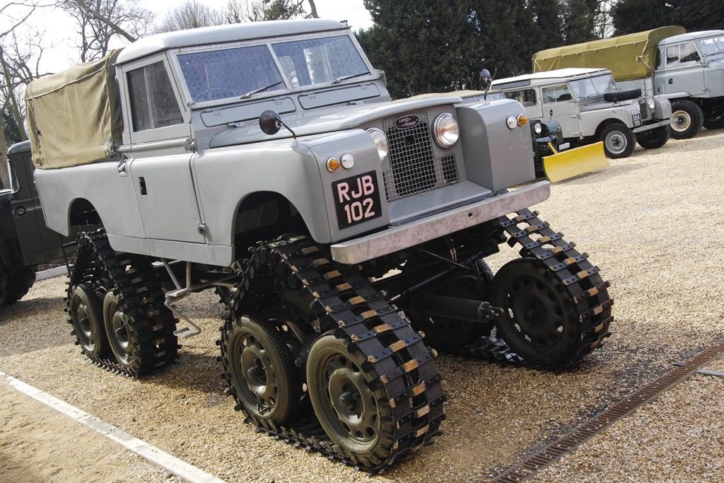 Land-Rover-Series-II-Tracked_2