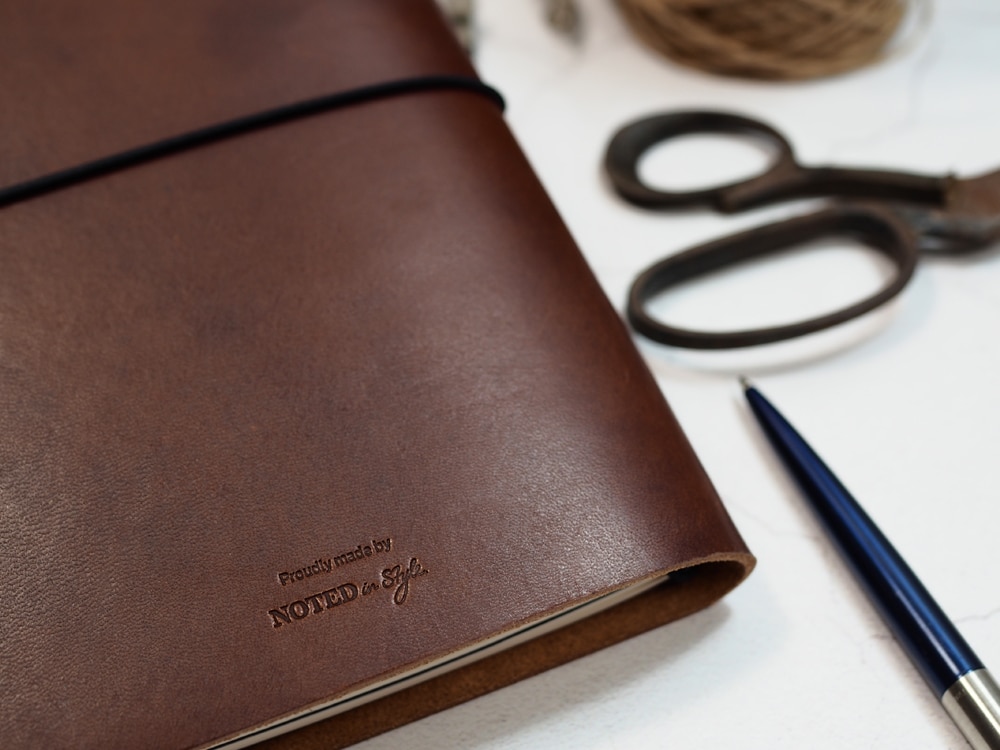 The-Classic-Radnor-leather-promotional-products